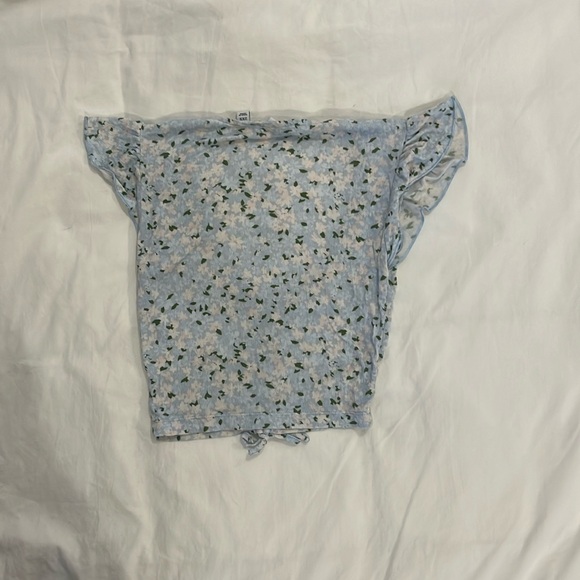 Aritizia Sunday best floral top - Picture 2 of 2